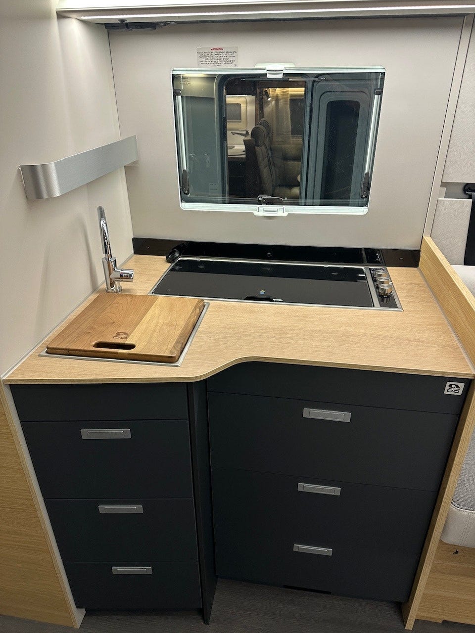 40ccb0de-2969-41d6-b796-67ab65597fa2