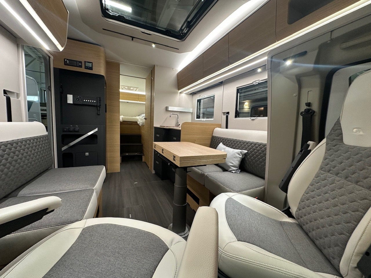 94f6ef50-c987-401f-9c1d-69ac4c54d422