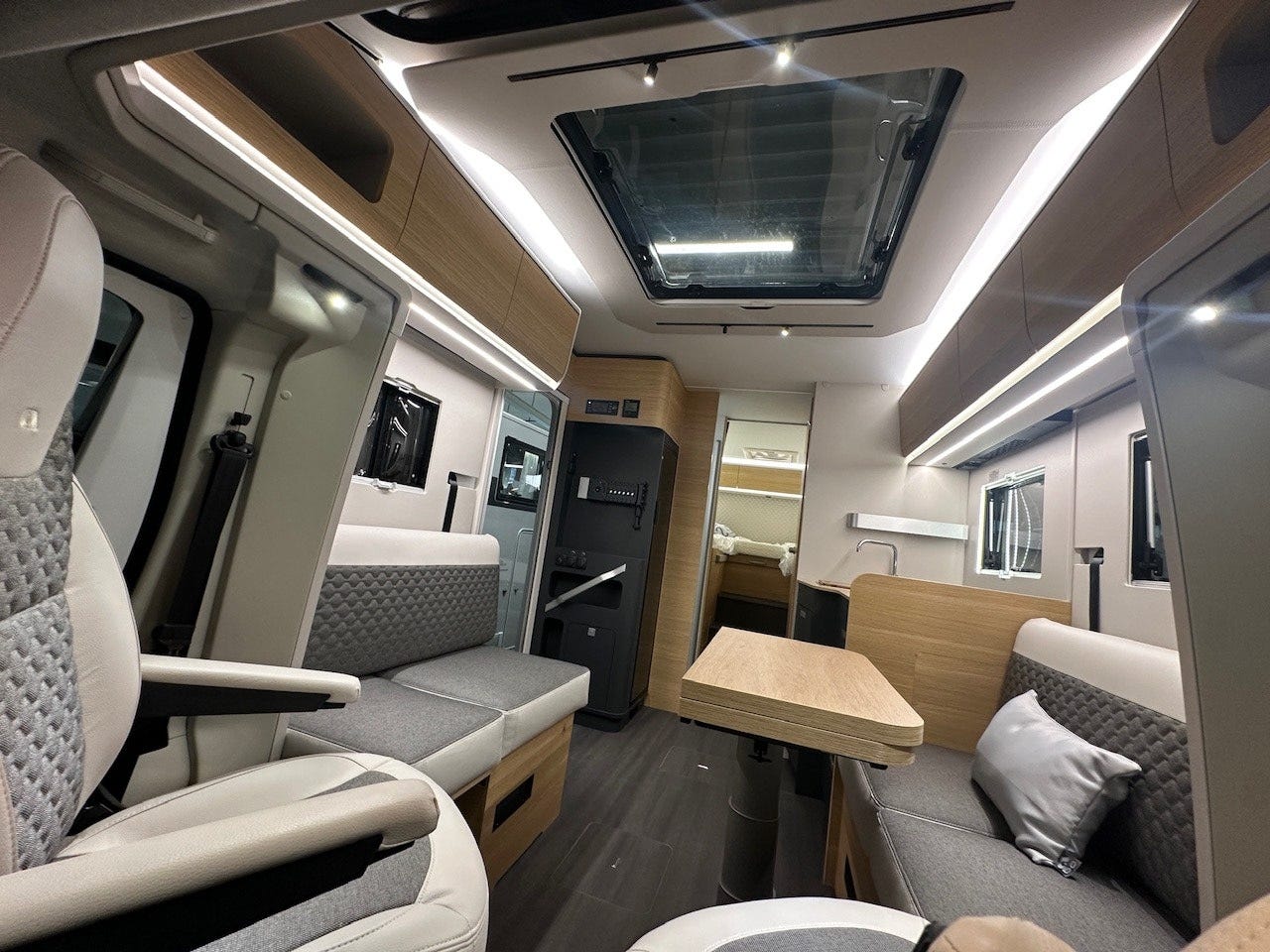 ab7d236a-1e00-46c6-bb29-c440478eabdb