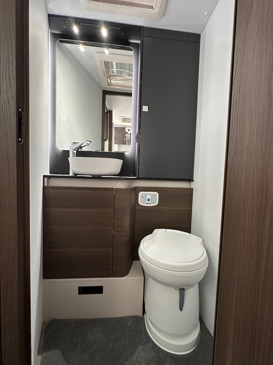 0385249c-0adb-4530-9590-ca3256e2184c