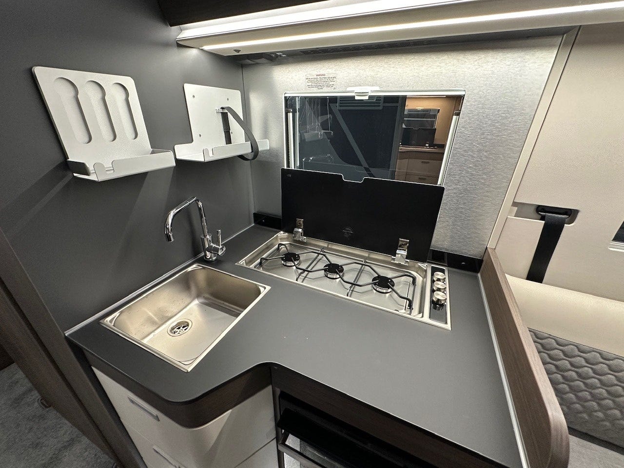 836f1e33-1350-4982-b63b-ee71b834c0be