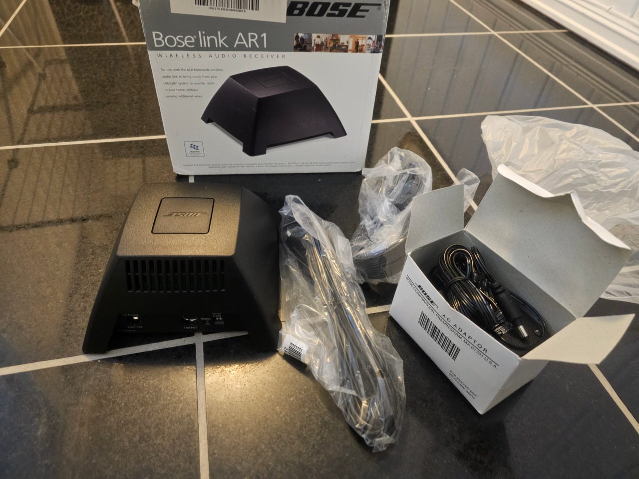 BOSE LIFESTYLE RoomMate inkl. AR-1 Wireless Audio Receiver (Neu (gemäss