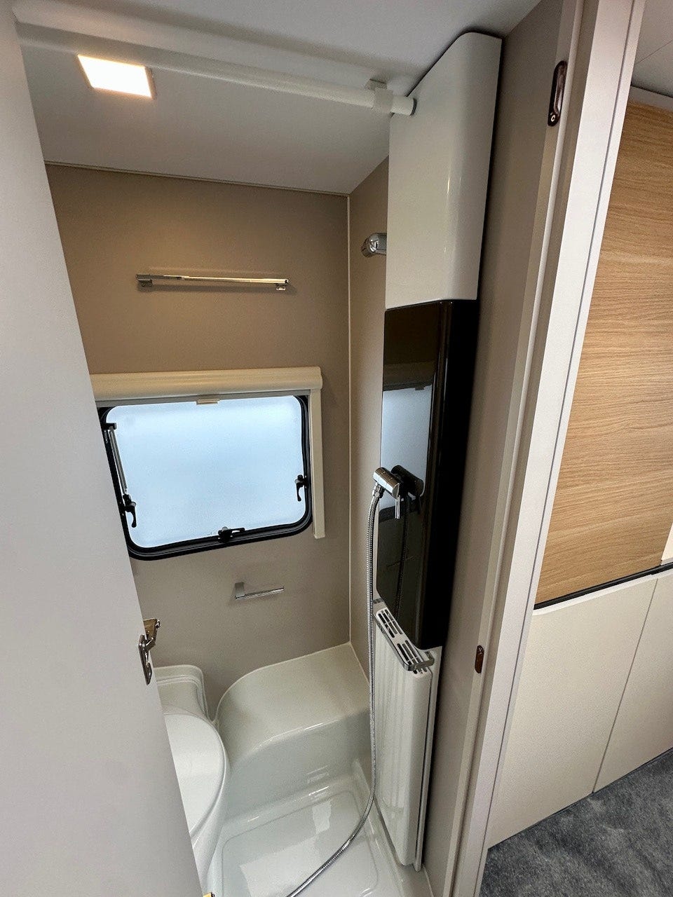 d2c1afc4-2209-416d-9699-1799008cc7f3