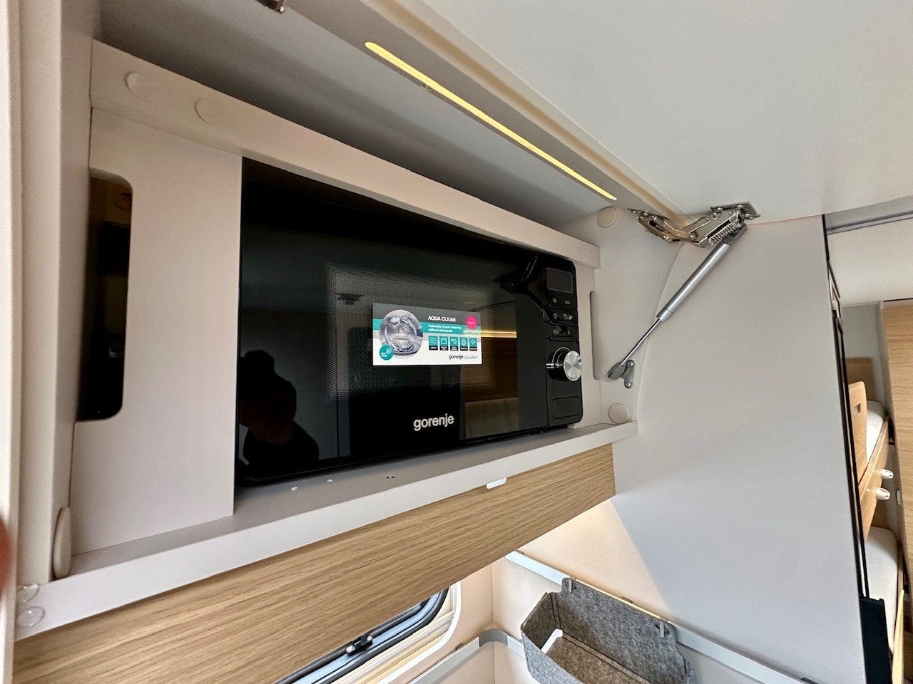 f7a87363-7032-4dab-b43e-39c19ad9a8f6