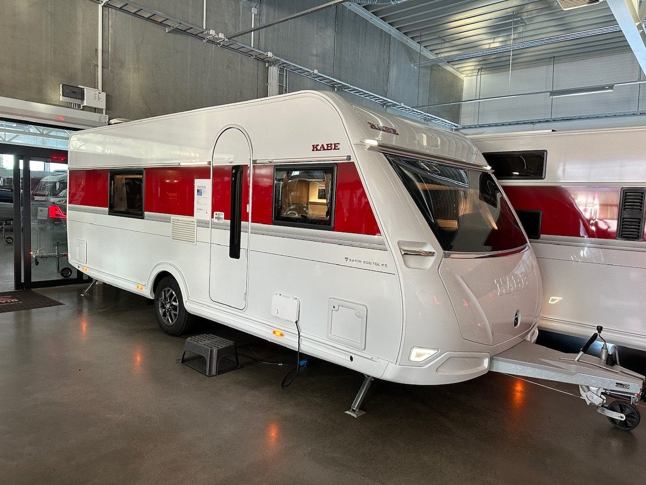 8e69f3c8-2901-4fe1-ab38-a1ed81e73975