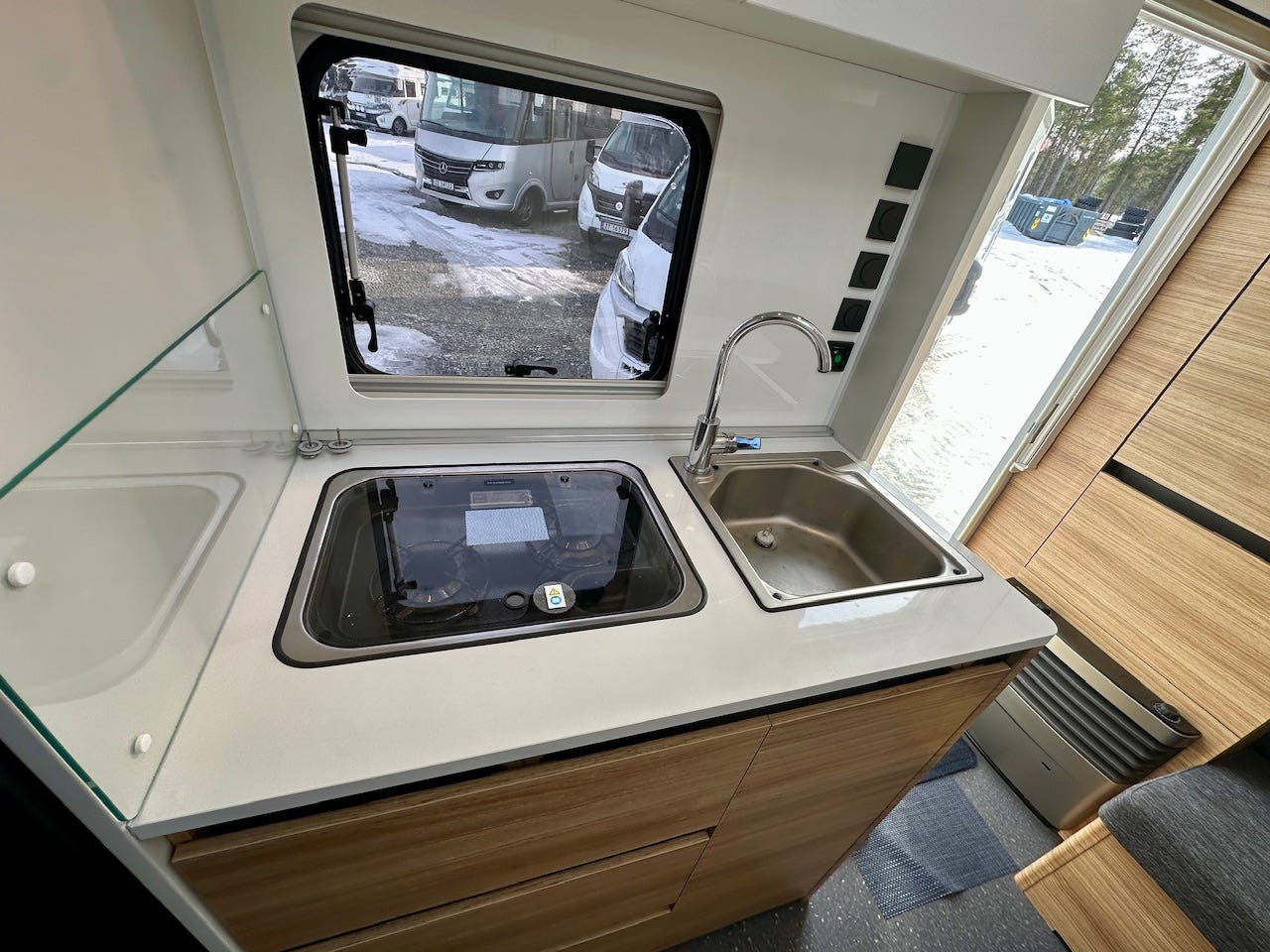 59b762cd-8449-4f87-894e-85a55ec5f2f9