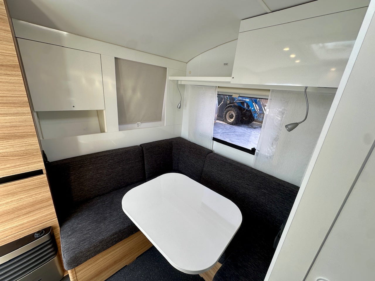 794db1ed-c962-43b8-b0e2-d302fd8e6967