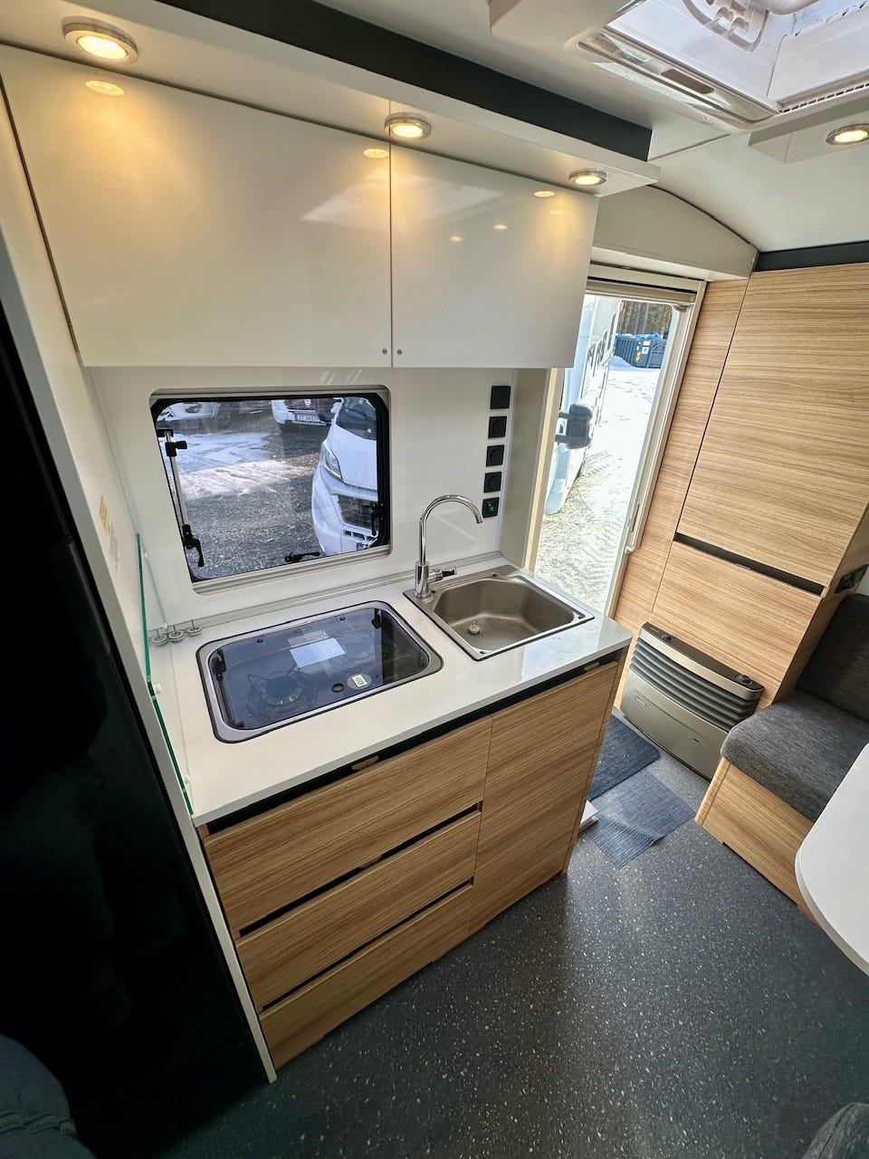 a95bafa2-abf0-4eb9-b503-8b9eb8a72fba