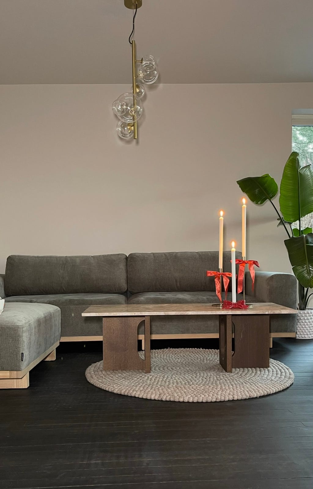 Aya 3,5seter og puff fra Sofacompany | FINN-torget