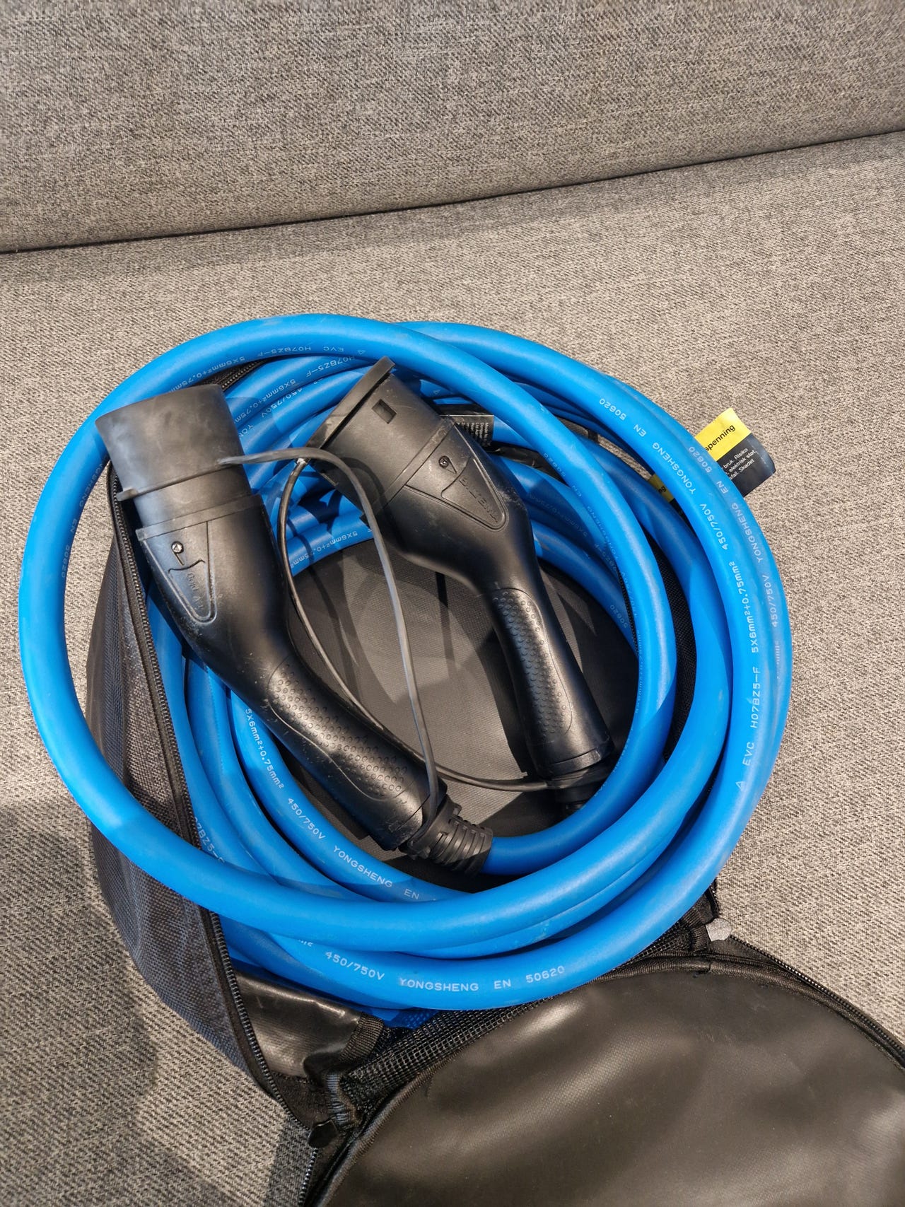 Cablu de încărcare Energenie EV T2MF 22KW 4M – cumpără în Chișinău și