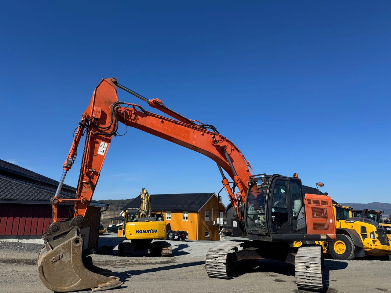 Hitachi ZX225USRLC-5B – bilde 7