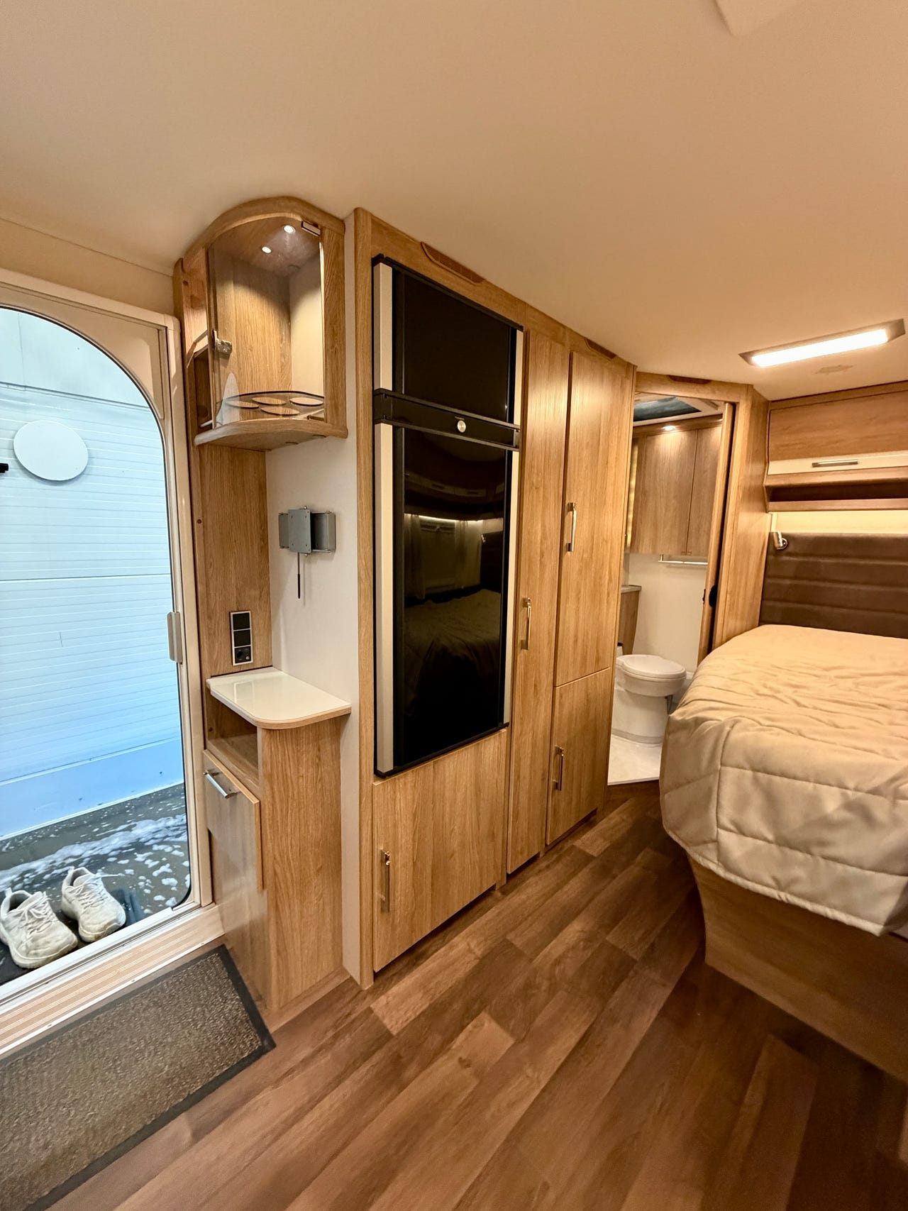 2fe7f135-2cd5-4c23-acb2-363c393a2a38