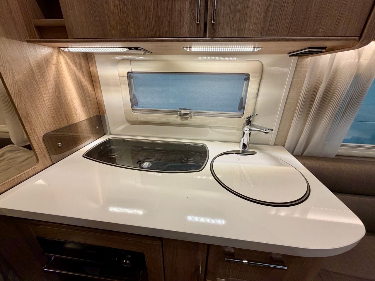 94c8bd64-fc7d-4f8c-9be9-a06b07334ac9