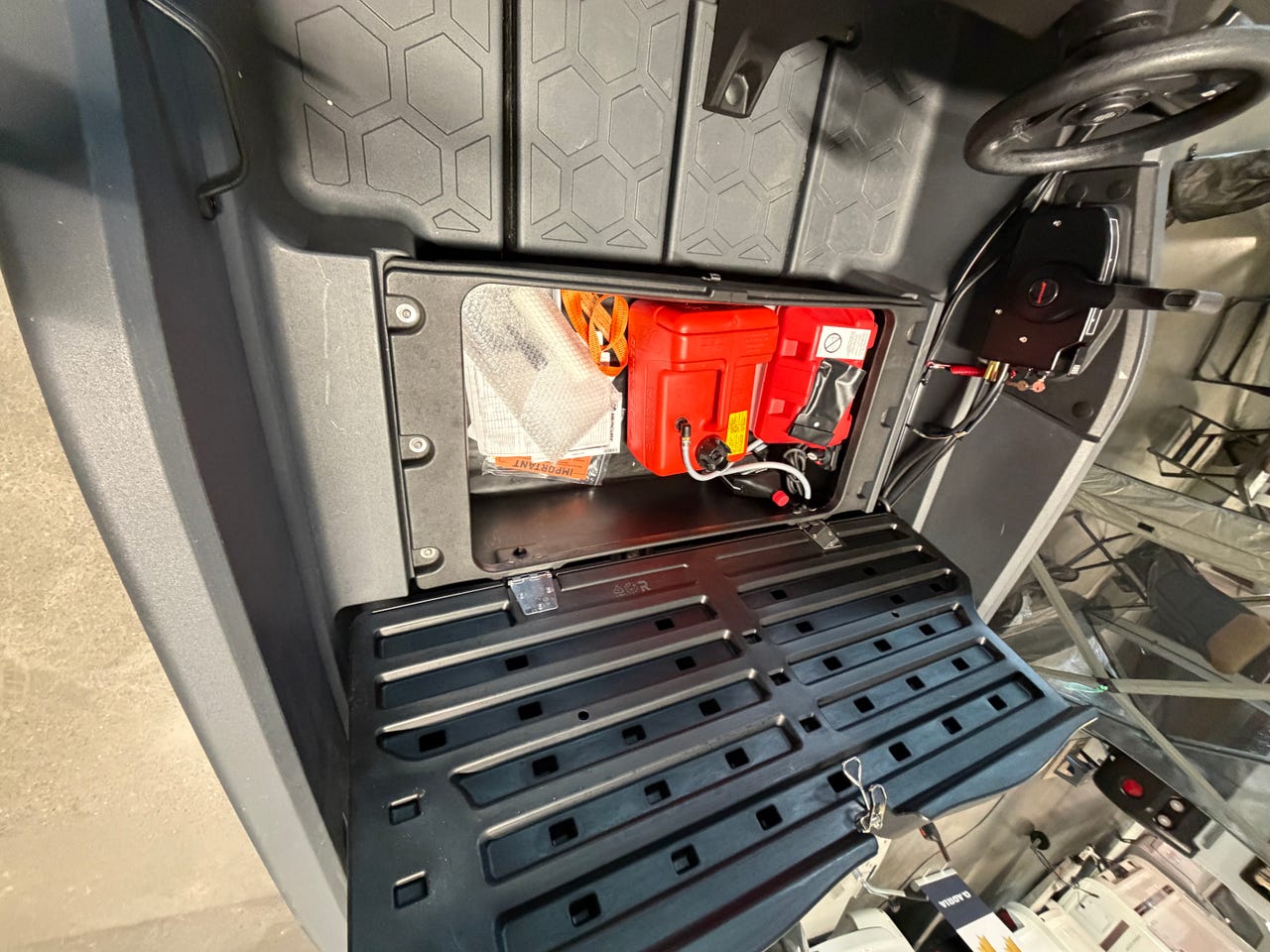 7cf93ba0-5fc6-402c-93a4-f45fb48ca3c0