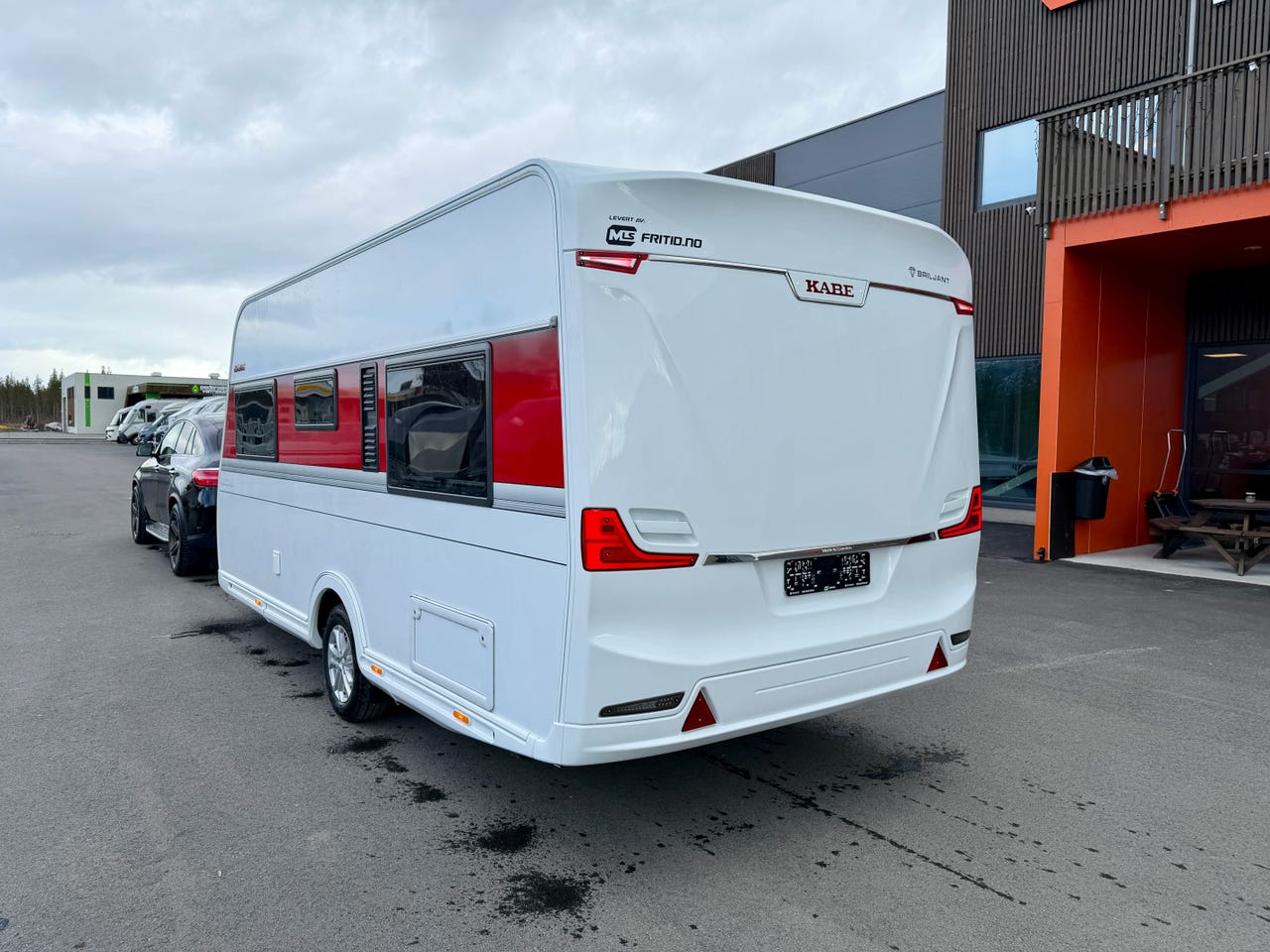 0d3b6d5d-47bc-4a81-bee6-c8f94fb50b84