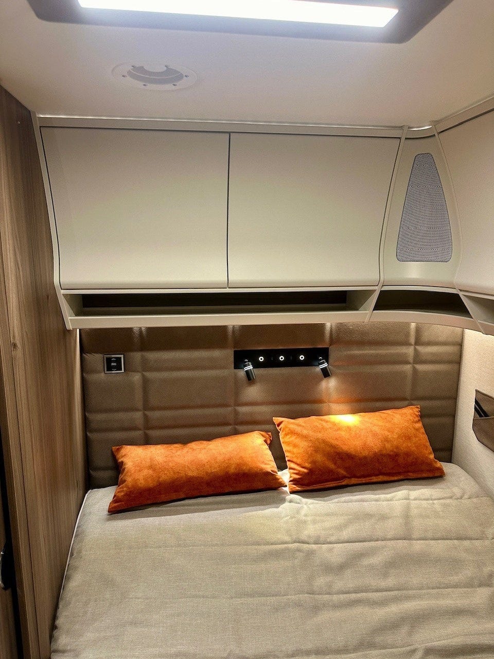 d46069ac-9508-405d-9903-ccd9ff71fa1f