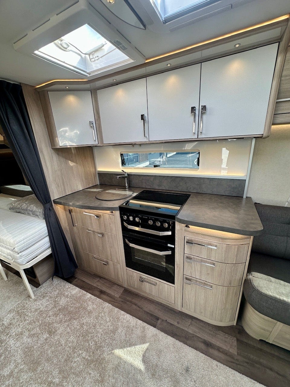 4404e31b-88d6-46a5-a868-a86d0bd92051