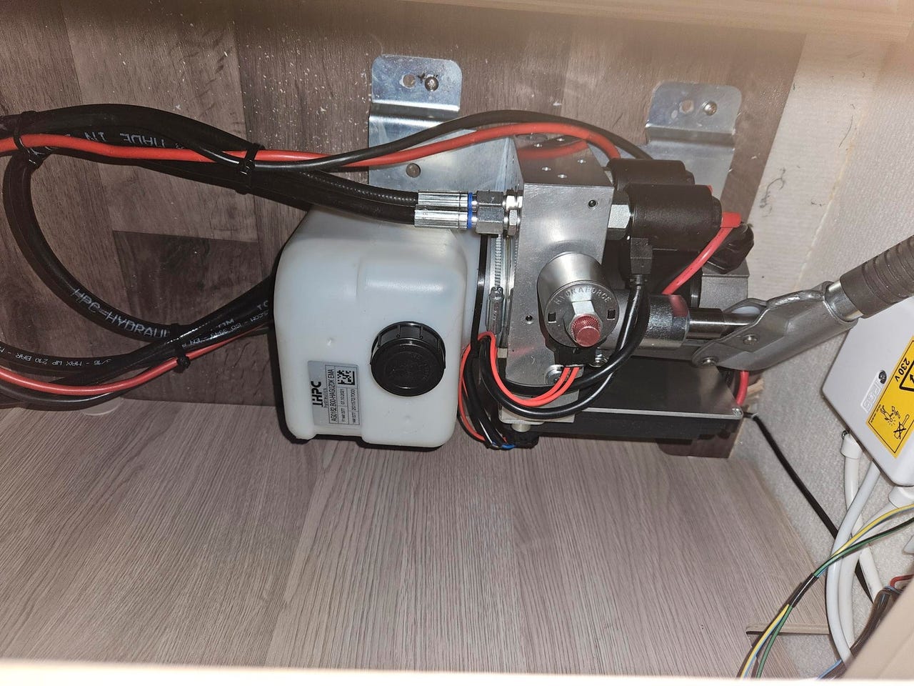 4d40a199-5bd2-4837-a8e5-2b8ad65ec737