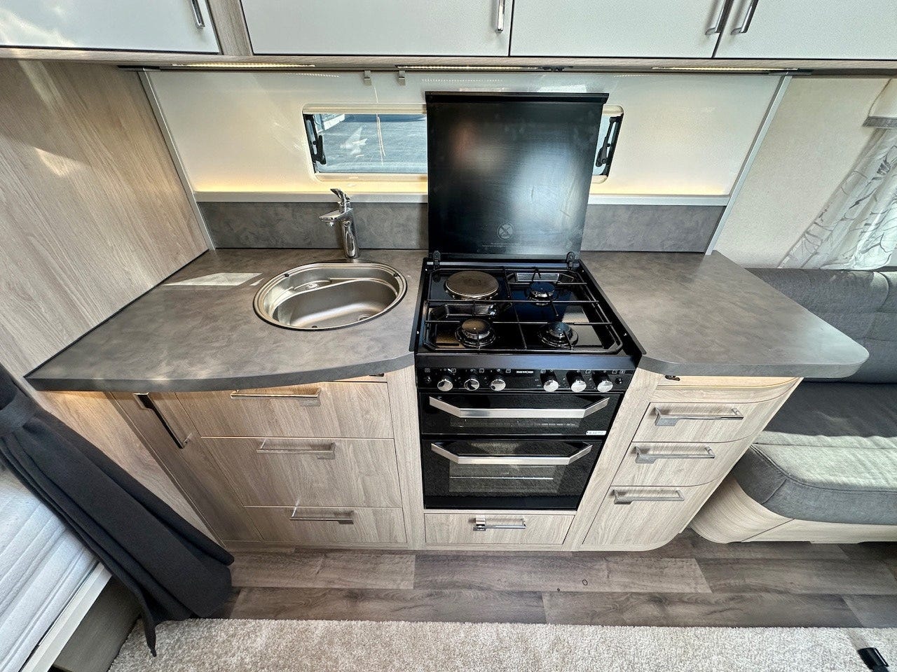 66ecdb67-a878-483f-aa74-0ed39726df6c