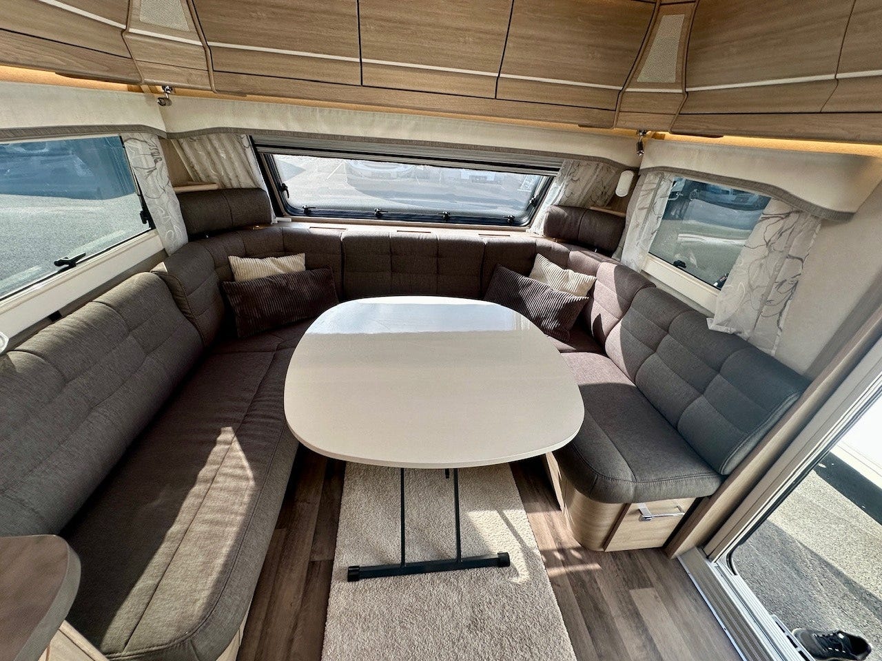 6dbfea9a-9dfa-4e4d-ae14-7466a2382fb8