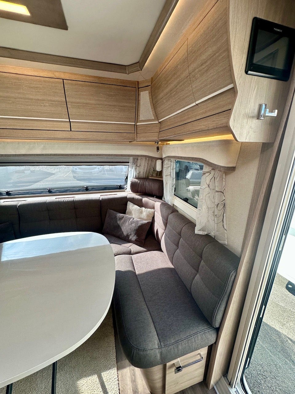 fb2ce4b2-0b2c-41b4-a4dc-f8324cd7fd78