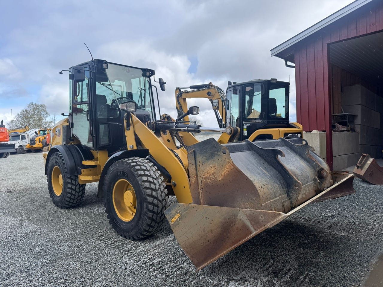 Cat 908M – bilde 4