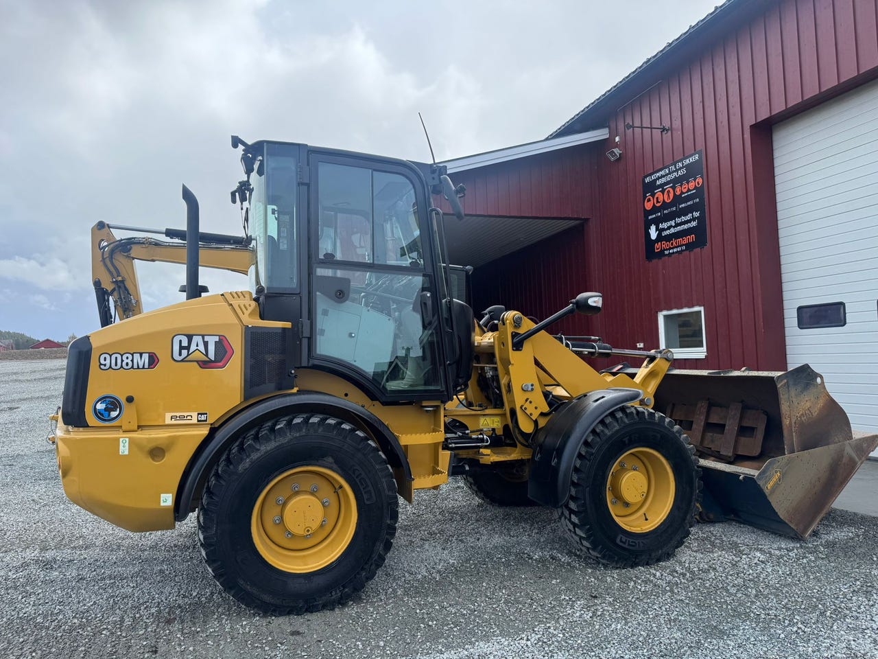 Cat 908M – bilde 2