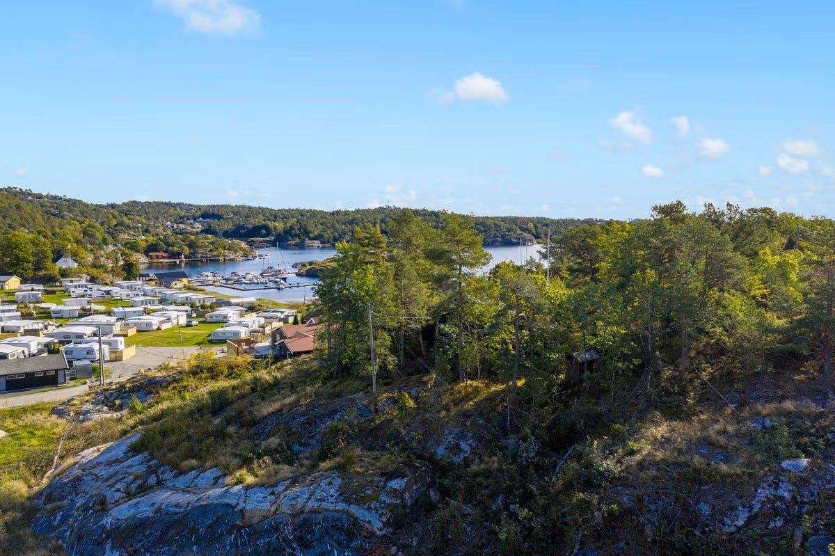 2 nye, flotte eneboliger for salg i Brevikstrand – Strandsletta