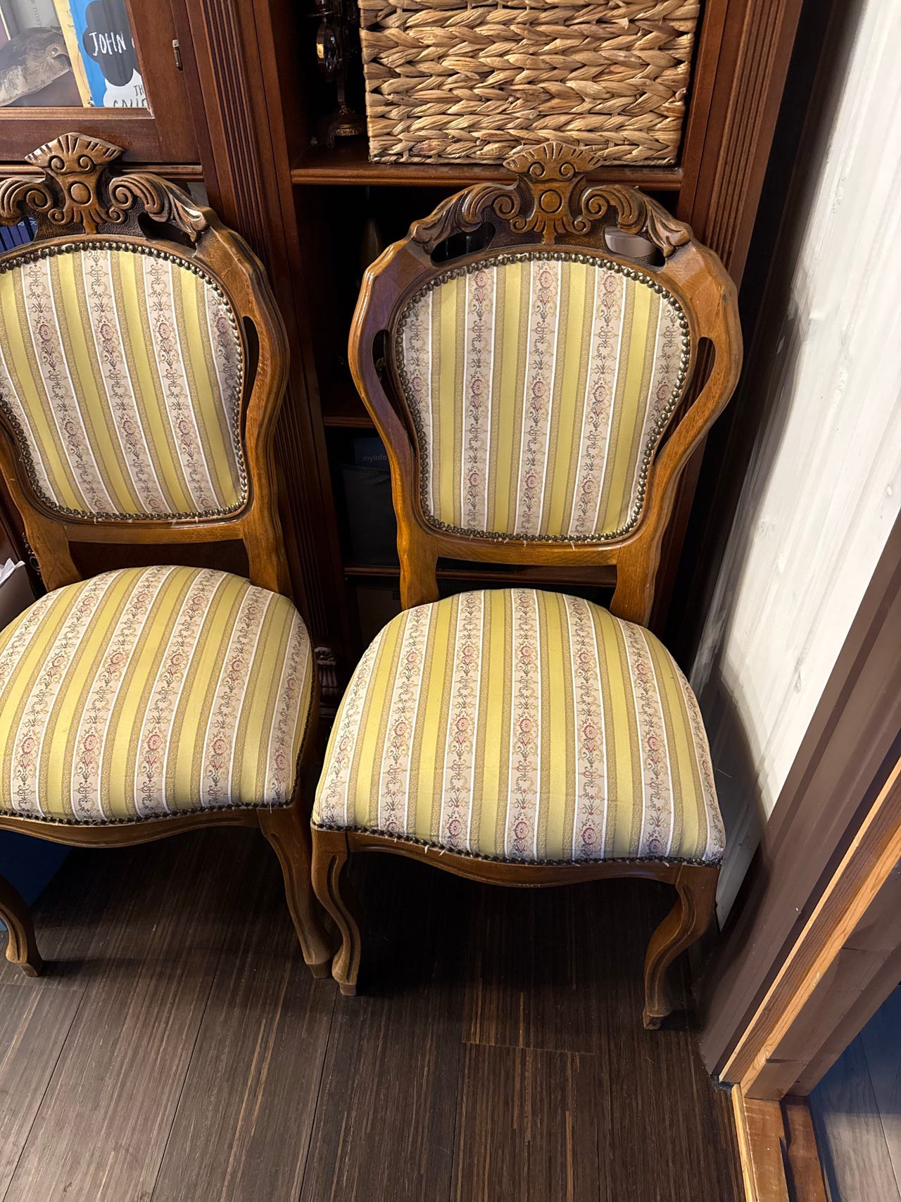 2 fine stoler i rokokko stil | FINN-torget