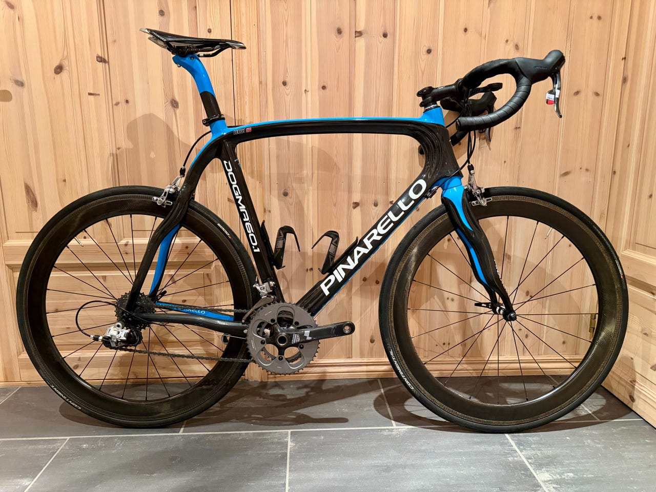 Pinarello Dogma 60.1 Team Sky / SRAM Red / karbonhjul | FINN-torget