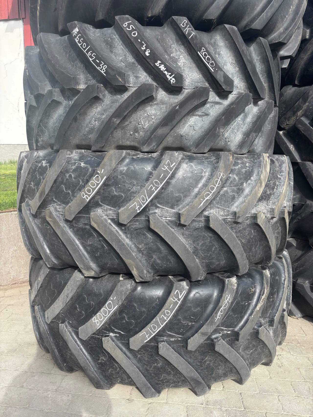 0e69a66d-1f11-4fd6-b50c-57aed1378bde