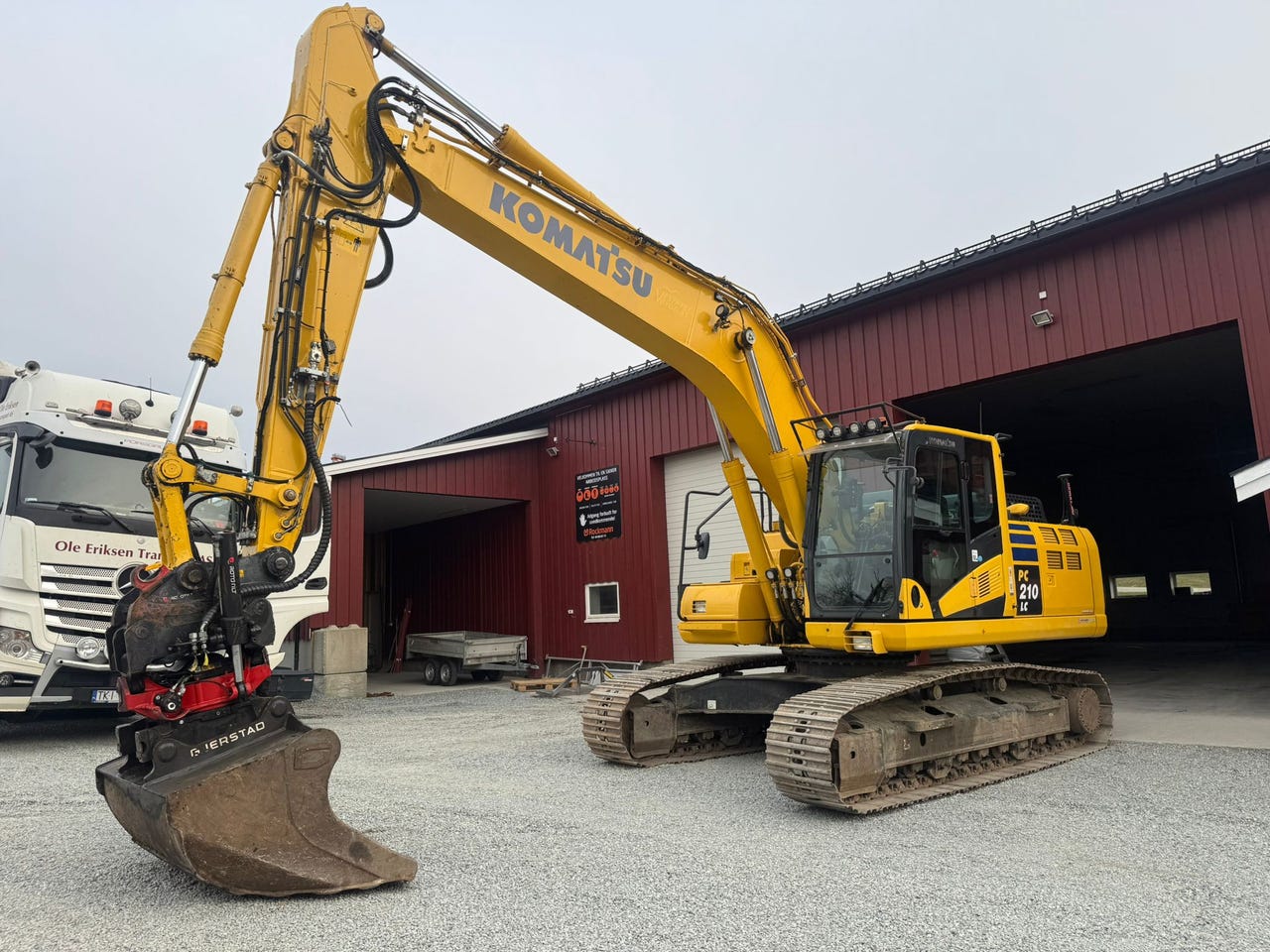 Komatsu PC210LC-11EO – bilde 2