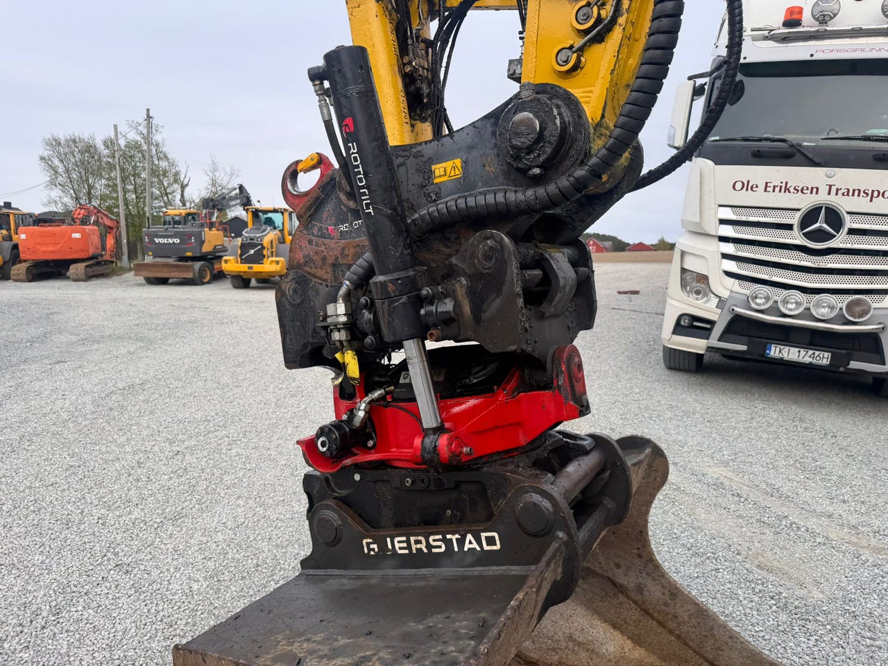 Komatsu PC210LC-11EO – bilde 18