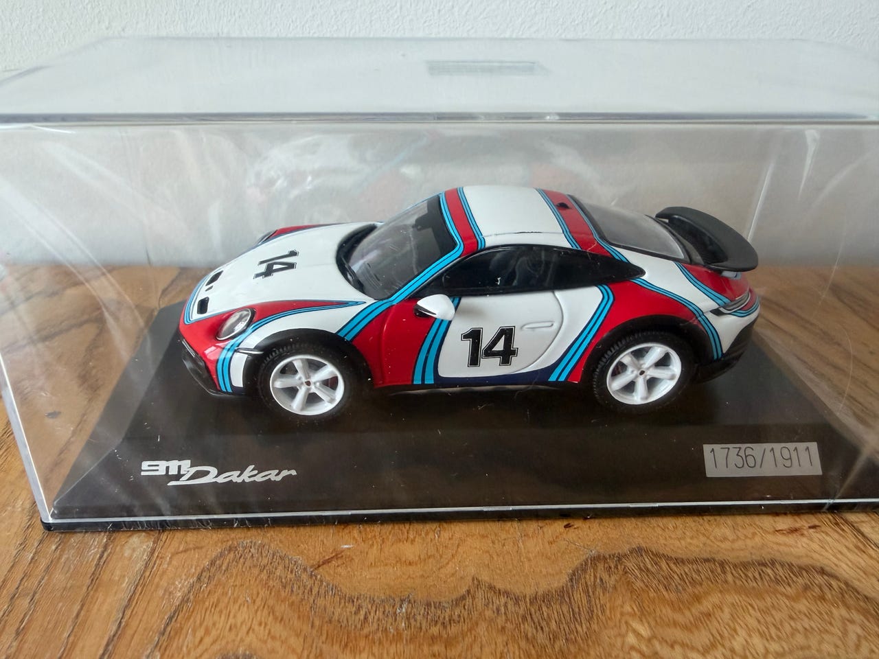 Porsche 911 Dakar 1/43 Spark Ltd edition | FINN-torget