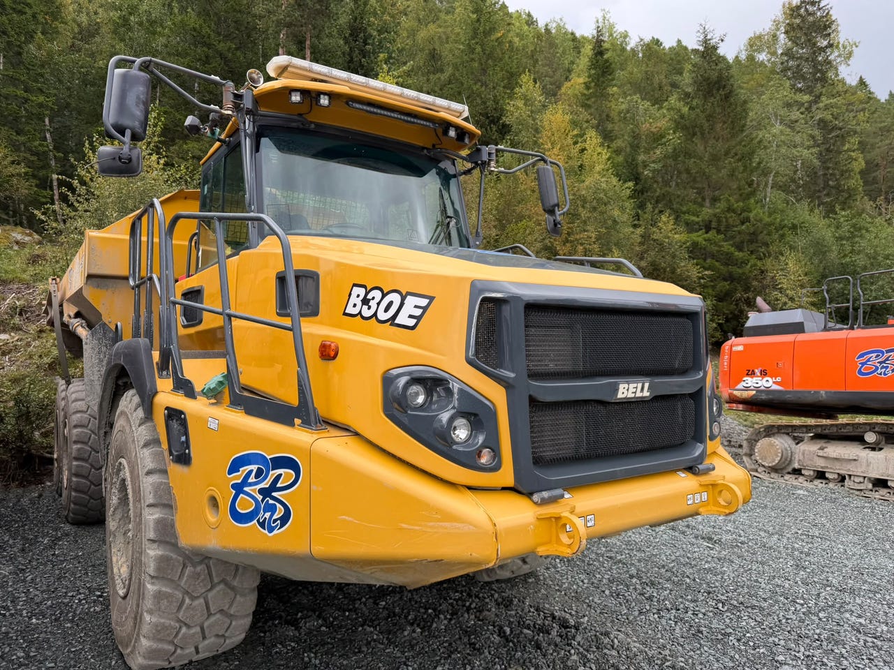 Bell B30 E 6x6 – bilde 3 av 14