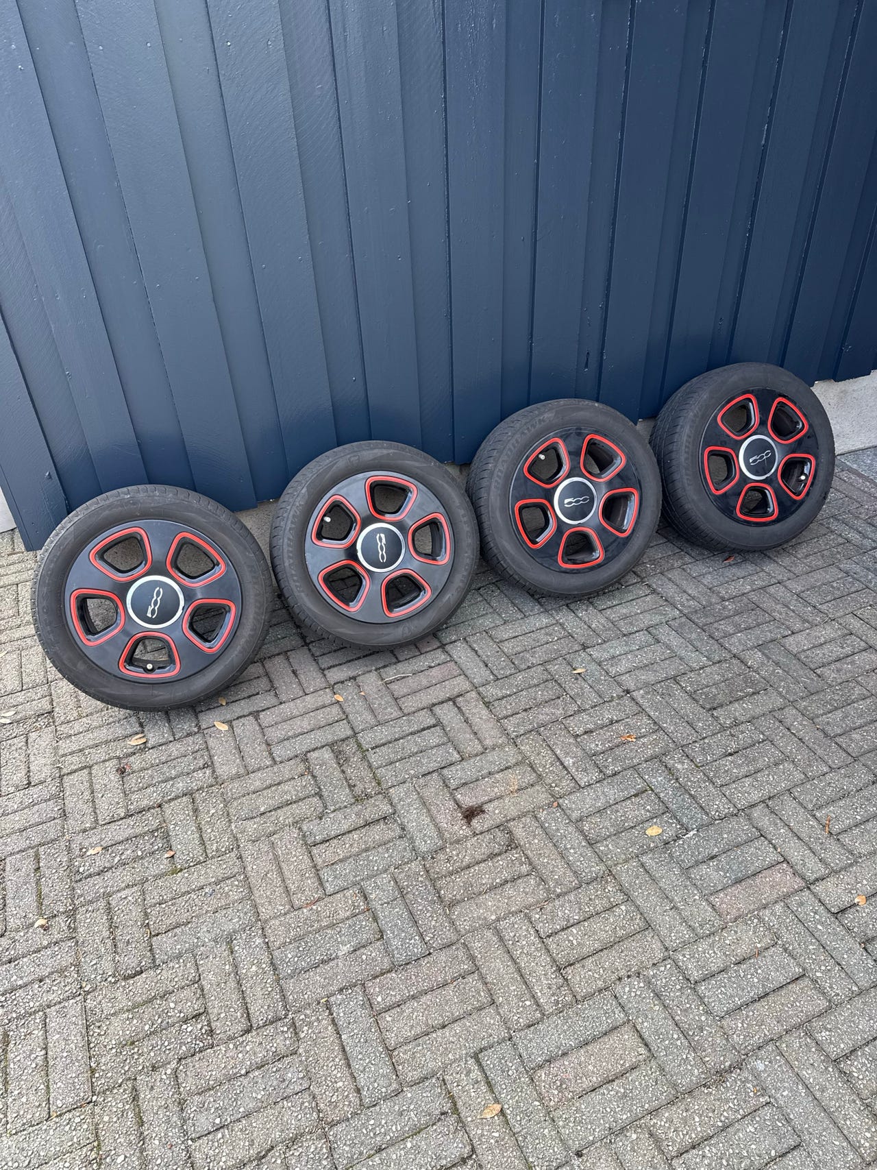 Original Fiat500e rims with summer tires