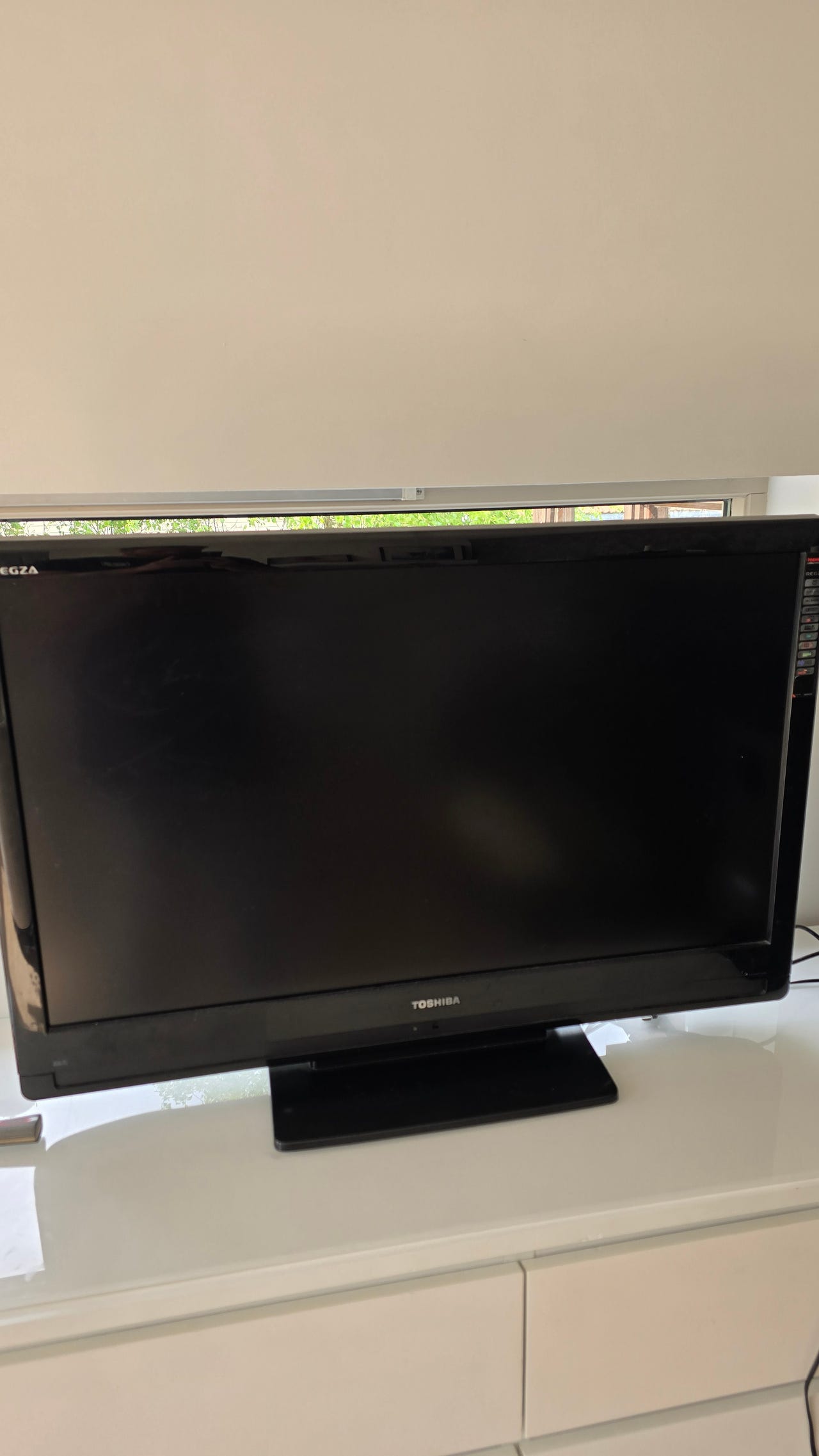 Toshiba Regza 37