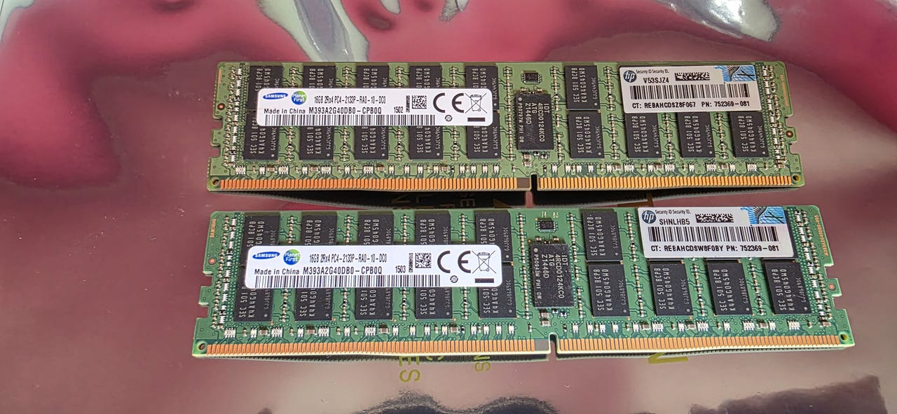 Samsung 32GB (2x16GB) DDR4-2133MHz ECC Registered RAM | FINN-torget
