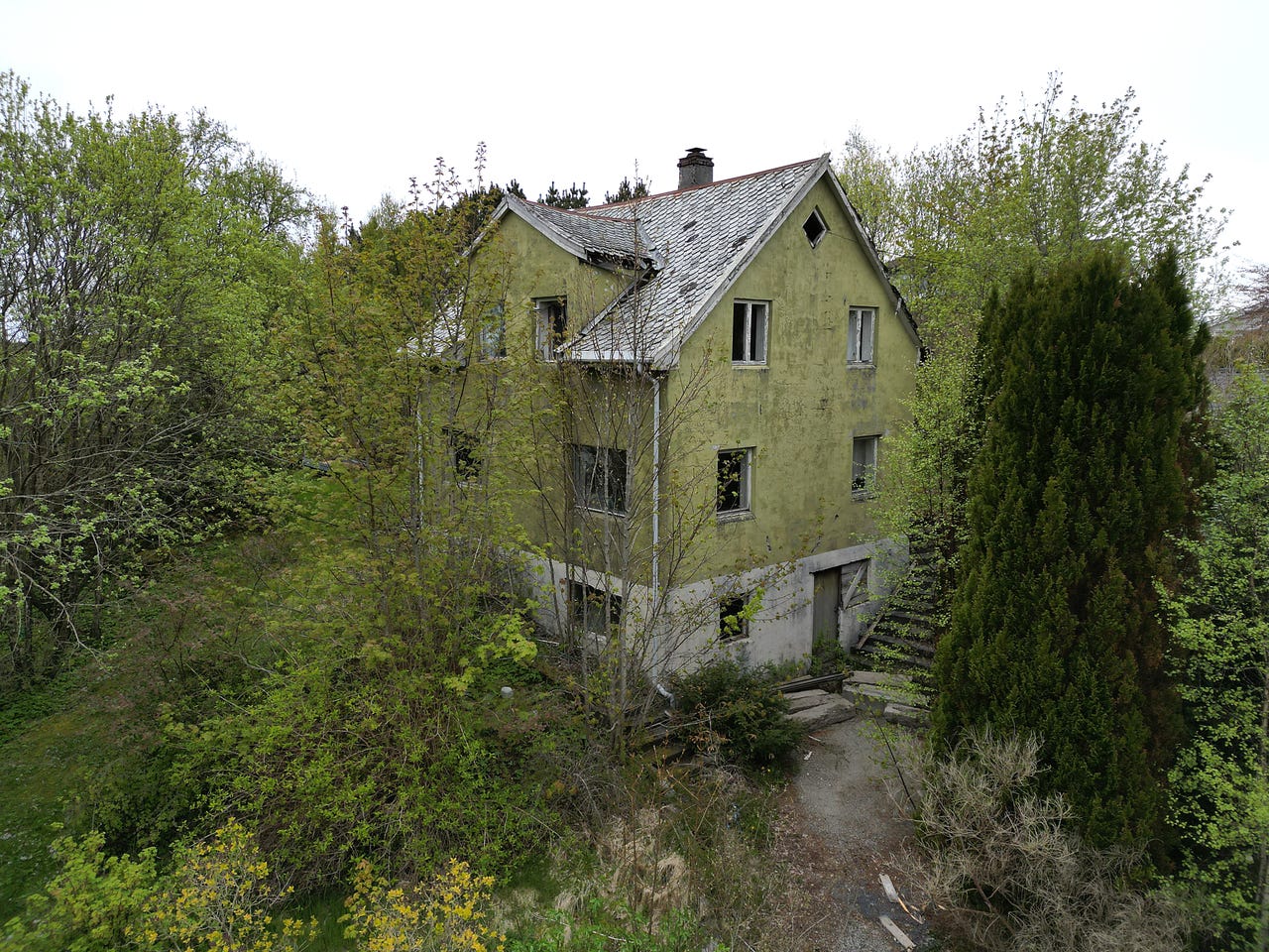 Rehabiltering / Rivningsobjekt selges