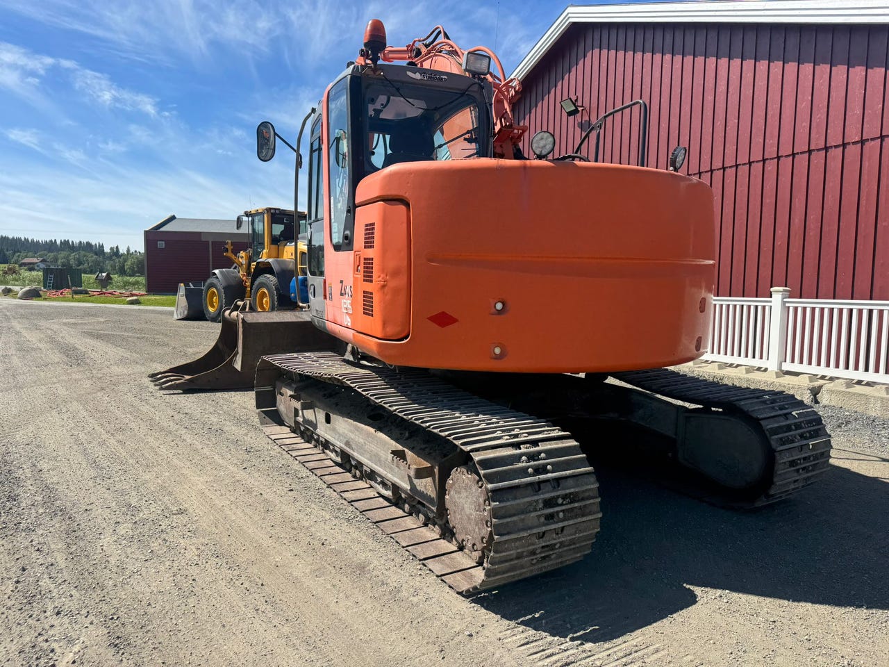 Hitachi ZX135US – bilde 3