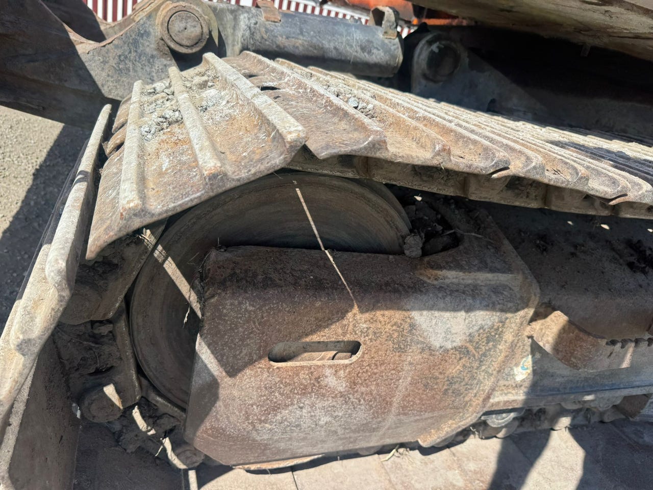 Hitachi ZX135US – bilde 8