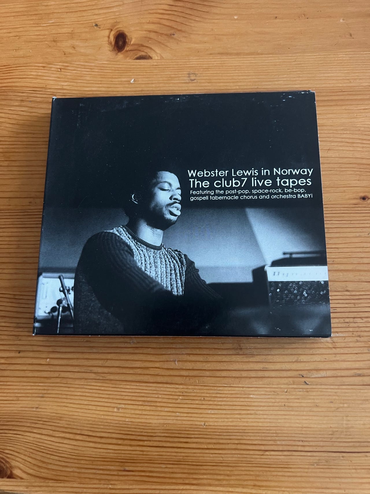 Webster Lewis– Webster Lewis In Norway | FINN-torget