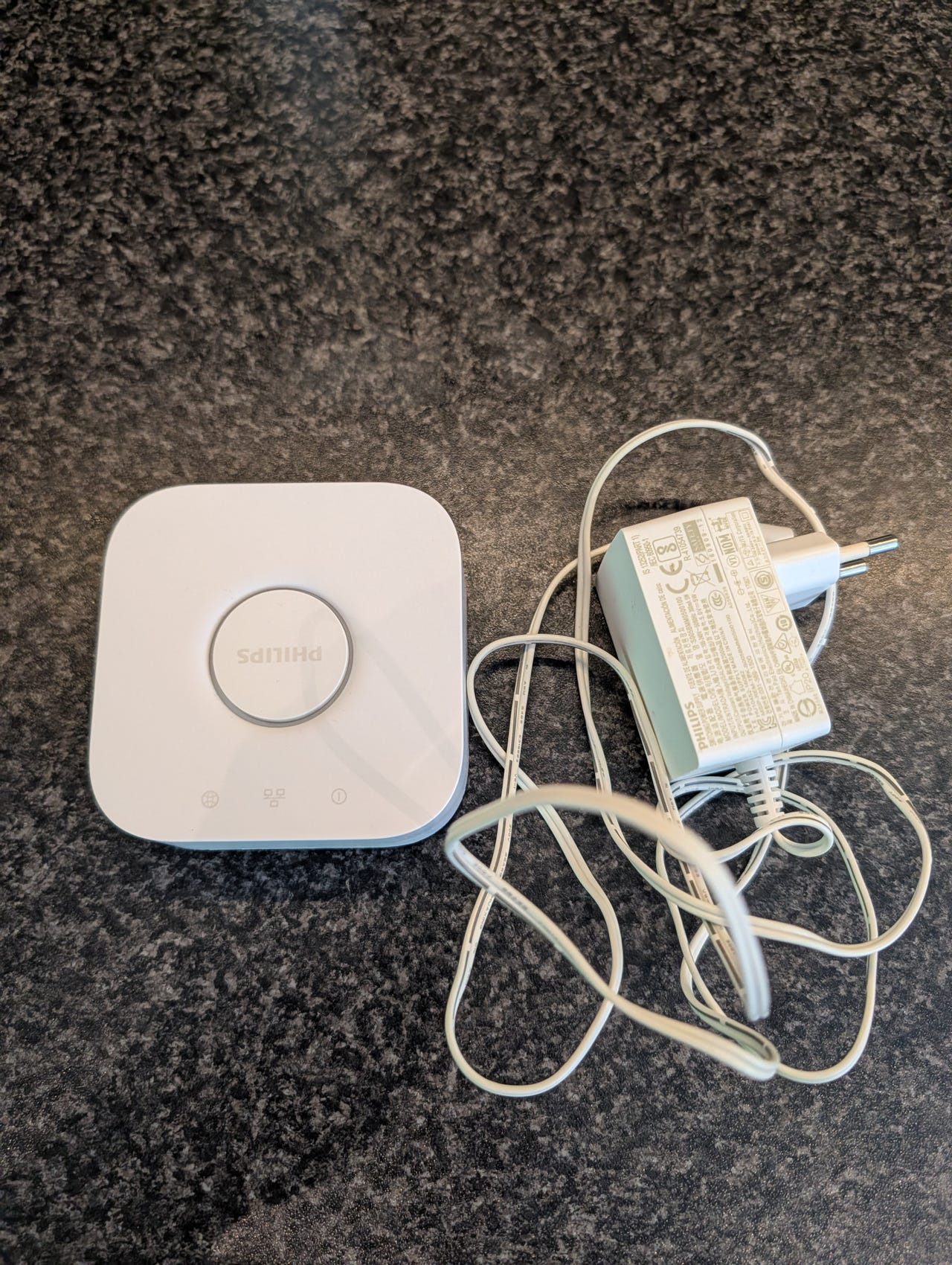 Philips Hue Bridge – smarthub for smartbelysning | FINN-torget