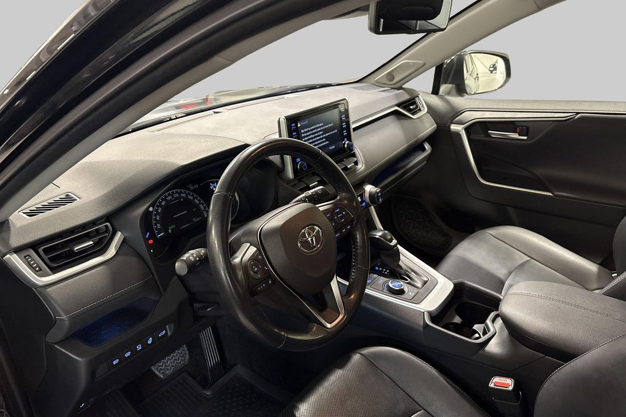 Toyota RAV4 25 hos Sommerseth