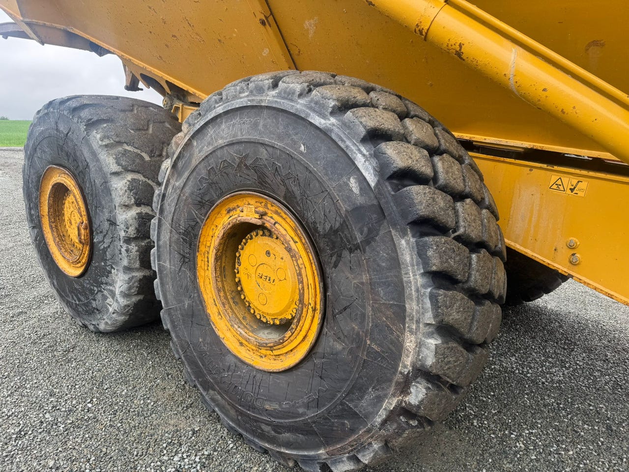 Bell B40 E – bilde 12 av 22