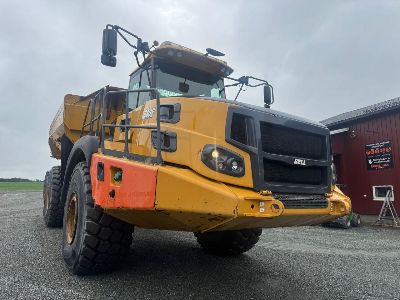 Bell B40 E – bilde 2 av 22