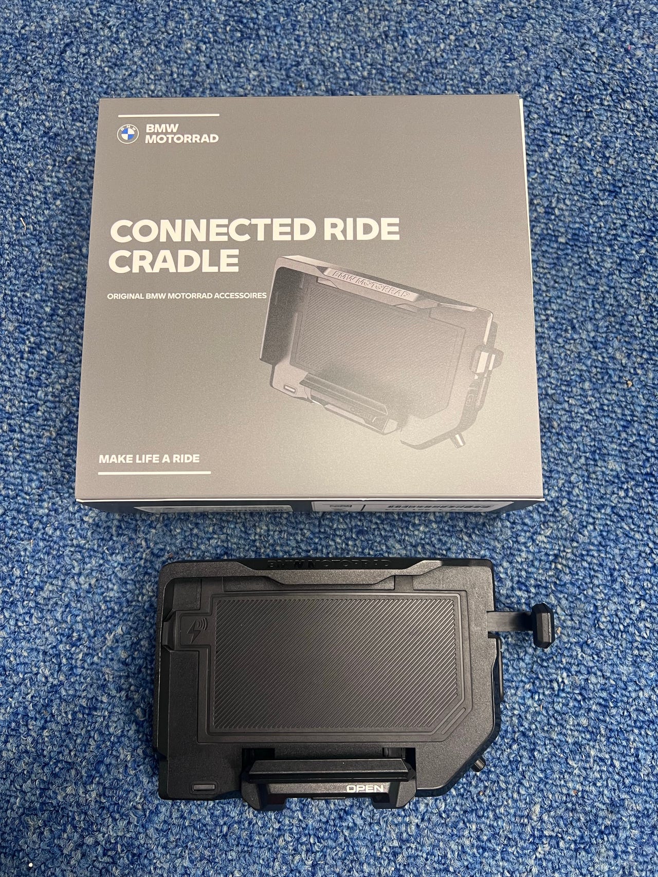 BMW Motorrad Connected Ride Cradle | FINN-torget