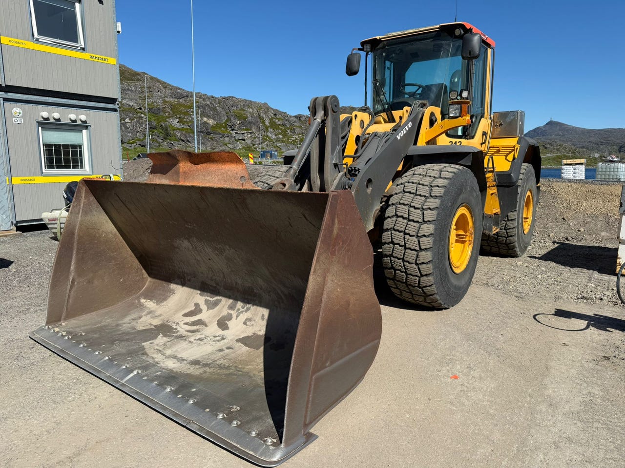 Volvo L110G – bilde 1 av 32