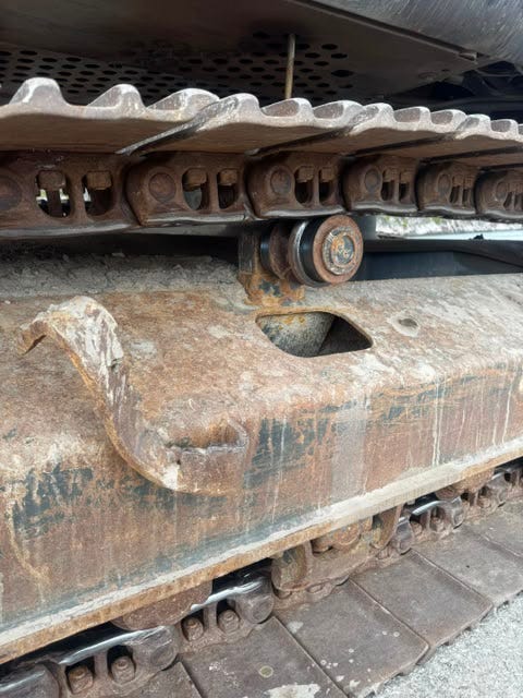 Hitachi ZX225LC-6 – bilde 16 av 22
