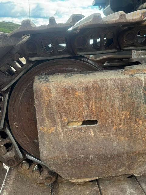 Hitachi ZX225LC-6 – bilde 9 av 22